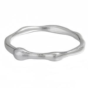 OEM/ODM Designer S925 Sterling Silber Wellenring Mode Schlichte Bandförmige Dünne Stapelbare Versprechensringe Feiner Schmuck für Frauen und Paare - Product Image 1