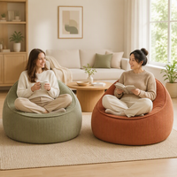 Fauteuil pouf en peluche douce avec rembourrage en mousse à mémoire de forme, design moderne pour adultes et enfants - Un siège avec accoudoirs pour salon