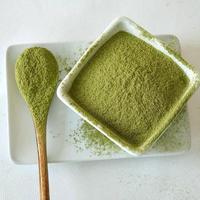 Forêt enchantée: poudre de matcha audacieuse et savoureuse