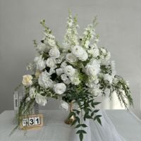 Grand ensemble d'arrangements floraux artificiels roses, centre de table, couronne de fleurs et boule de fleurs avec amarathus vert suspendu