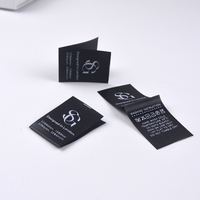 Personnalisé Simple Double Face Nylon Polyester Taffetas Étiquette Imprimée Qualité Vêtements Vêtement Cou Étiquettes Etiquettes Peau Douce Écologique