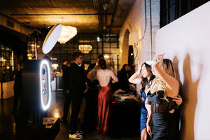 آلة DSLR photobooh بيضاوية Salsa Shell لحفلات الزفاف والمناسبات iPad سطح برو متوافق مع متعة البيع - Product Image 6