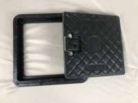 Couvre-égouts carrés antidérapants en PRFV, plaques de couverture à rainures en matériau composite pour fosses d'alimentation/transport/drainage