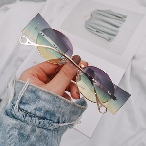 Round <b>Sunglasses</b> Full Rim <b>Gradient</b> Lenses UV400 Unisex Punk Style Sun Protection Adult Metal Frame - Product Image 1