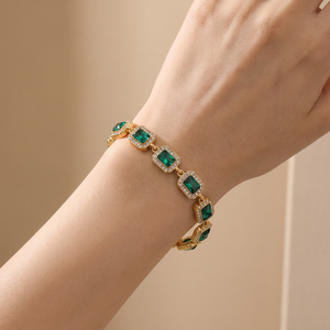 Pulsera de Eslabones Tipo Tenis con Halo de Circonitas Rojas Rectangulares para Mujer, Glamurosa, Hipoalergénica, Chapada en Oro, de Acero de Titanio, Venta al por Mayor - Product Image 3