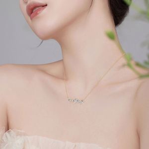Collares Geométricos Románticos Dylam, Plata S925 Hipoalergénica, Barra Irregular que No se Deslustra, Zirconia 5A, Collar con Colgante para Mujer - Product Image 4