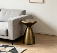 Table d'appoint moderne en acier au carbone, simple et stable, pour salon, chambre, hôtel, appartement, villa, club, café, bureau, table d'angle