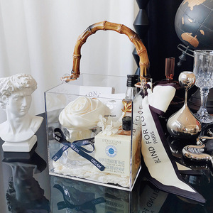 KEJEA Élégante Boîte de Présentation Florale en Acrylique Lavable et Écologique avec Poignée Dorée, Facile à Assembler pour la Vente au Détail Moderne et Transparente - Product Image 2