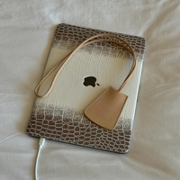 Housse de protection rigide en cuir PU imitation crocodile Himalaya pour Macbook Neo Air Pro 11 12 13 13.6 14 14.2 15 15.3 16