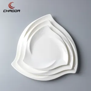 三角形8 "10" 12 "英寸热卖白色陶瓷盘手工牛排面食餐盘汤碗餐具