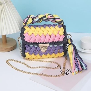 Moda hecha a mano colorida a rayas mujeres verano flecos borla cadena bolsa Correa señoras pequeño portátil <span class=keywords><strong>fiesta</strong></span> hombro <span class=keywords><strong>bolso</strong></span> de <span class=keywords><strong>ganchillo</strong></span> - Product Image 1