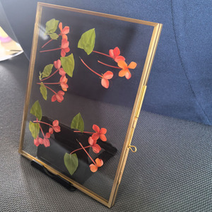 กรอบรูปดอกไม้แห้งแนวนอนและแนวตั้ง ขนาด 5x7 นิ้ว และ 4x6 นิ้ว สำหรับงานแต่งงาน รูปถ่ายเด็ก งานฝีมือแก้วสีดำ ดีไซน์กากบาทดนตรี ทำด้วยมือ - Product Image 3