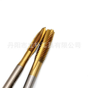 Juego de 7 Machos de Roscar Métricos Sin Destornilladores M3-M12 de Acero de Alta Velocidad con Recubrimiento de TiCN para Uso en Máquinas de Perforación de Acero - Product Image 3