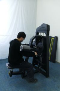 Machine d'entraînement des épaules assise à <span class=keywords><strong>prix</strong></span> d'usine, équipement de musculation pour salle de sport, entraîneur d'épaules pour le fitness et la musculation - Product Image 2