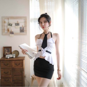 Conjunto de Falda Lápiz y Top Halter Transparente con Espalda Descubierta para Mujer - Product Image 4