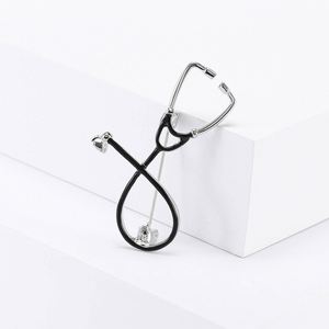 Personnalité créative médecin infirmière stéthoscope broche personnel médical travail Badge broche Cardigan manteau - Product Image 6