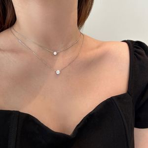 Collier pendentif Dylam High Jewelry Classic en argent sterling 925, solitaire 5 mm 0,5 ct, couleur D, VVS1, moissanite, pour femme - Product Image 5