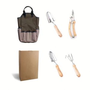 Fourche de jardin robuste en acier inoxydable poli miroir pour retourner la terre, avec service de logo personnalisé et vente directe d'usine - Product Image 1