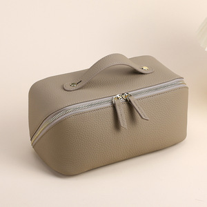 Pochette à pinceaux de maquillage en cuir PU de taille moyenne, motif à fils ouverts, résistante à l'eau, organiseur de pinceaux cosmétiques, logo personnalisé - Product Image 2