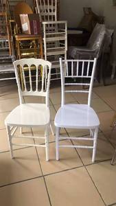 Silla Napoleón de Resina Transparente Blanca Moderna de Lujo al por Mayor para <span class=keywords><strong>Banquetes</strong></span> de Boda <span class=keywords><strong>y</strong></span> Eventos, Muebles de Comedor de Plástico - Product Image 3
