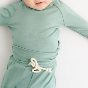 Set di abbigliamento in bambù con stampa personalizzata all'ingrosso pigiami di bambù per bambini pigiami tre <span class=keywords><strong>pezzi</strong></span> body Set di vestiti per bambini - Product Image 4