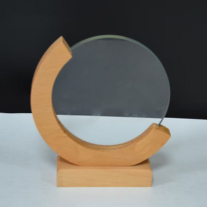 Trofeo de Cristal Ecológico al por Mayor de Pujiang con Impresión UV y Grabado Láser Personalizado, Estilo Deportivo para Premios y Eventos - Product Image 5