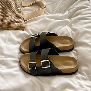 Pantuflas de Invierno para Hombre y Mujer, Ajuste Universal, Antideslizantes, Suaves y Cálidas, Calzado para el Hogar - Product Image 4