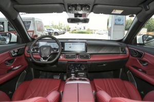Offre Spéciale Jetour <span class=keywords><strong>Voiture</strong></span> d'<span class=keywords><strong>occasion</strong></span> 2024 X70 Plus 1.6T Automatique Turbo R19 SUV 7 Places Conduite à Gauche Essence pour l'Exportation - Product Image 5