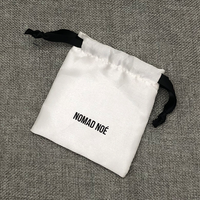 Sac à cordon en satin de coton avec logo personnalisé, pochette anti-poussière soyeuse pour l'emballage de bijoux, pour cadeaux ou promotions