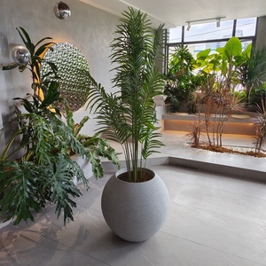 Vente chaude Pots de fleurs suspendus en fibre de verre FRP personnalisés Décoration extérieure Jardinières pour le jardinage pour jardin Jardinière à fleurs - Product Image 3