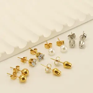 Luxury European And American Fashion 18K Gold Stainless Steel Earrings Rose Pearl Design Stud Earrings
