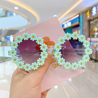 Lunettes de Soleil Mignonnes en Plastique avec Fleurs pour Enfants, Protection Solaire Extérieure, Lunettes Bébé Fille et Garçon Anti-UV400 d'Été