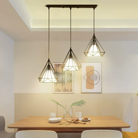 Vente en gros OEM ODM Lustre en fer moderne et simple de style nordique pour restaurant, chambre à coucher, cuisine, luminaires suspendus E27