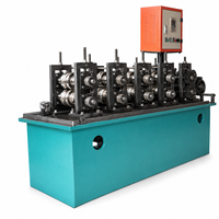 Machine de formage de tubes ronds en tubes carrés 48 mm avec variateur de fréquence pour le traitement des cadres de portes et des rampes
