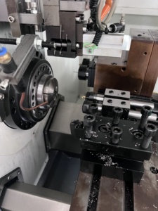 Venta Directa de Fábrica en China, Entrega Rápida, Torno CK6150, Máquina Herramienta de Alta Eficiencia - Product Image 2