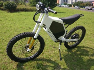 <span class=keywords><strong>2023</strong></span> New Dirt <span class=keywords><strong>ebike</strong></span> Super Power Light Velocidad rápida 15000W bicicleta eléctrica 120 km/H Bomber Electric Dirt Bike - Product Image 2