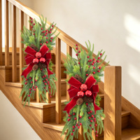 Guirlande de Noël classique en forme de larme avec nœud en velours rouge et pommes de pin, 60 cm, pour porte d'entrée ou mur
