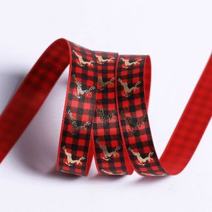 Feestlinten klaar voor verzending: satijnen lint, polyester lint, bloemenlint, grosgrain lint, kerstlint in rood en groen met gouden logo. - Product Image 5