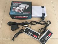 Console de jeux vidéo rétro en gros, mini console TV, 620 jeux classiques intégrés, console de jeu portable rétro 8 bits, lecteur de jeux vidéo familial TV