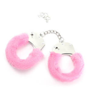 Esposas Metálicas de Peluche Sexys para Parejas, Restricciones de Muñeca Suaves con Llave de Seguridad, Accesorio de <span class=keywords><strong>Juego</strong></span> Alternativo para Adultos - Product Image 4