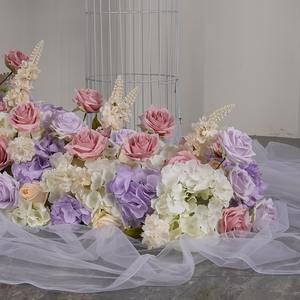 מותאם אישית באיכות גבוהה משי מלאכותי פרח סידור פרחים ורוד סגול רץ שולחן חתונה - Product Image 4