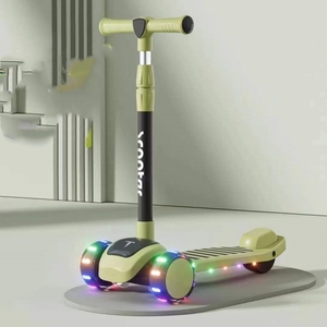 Nouveau design, <span class=keywords><strong>prix</strong></span> bas, trottinettes à 3 roues pour enfants avec lumière LED pour les enfants de 3 à 10 ans - Product Image 4