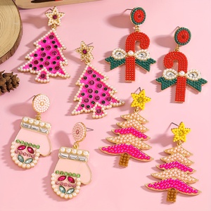 Bán Buôn Giáng Sinh Của Phụ Nữ Bông Tai Thanh Lịch Và Dễ Thương Đầy Màu Sắc Men Thạch Cây Giáng Sinh Mía Găng Tay Dầu Thả Bông Tai - Product Image 1