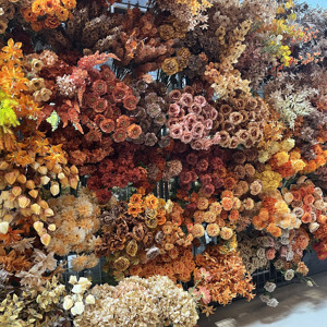 Bán Buôn Cao Cấp Hoa Thiết Kế Loại Khác Nhau Nhân Tạo Hoa Màu Cam Hoa Cho Đám Cưới Trang Trí Mùa Thu Chủ Đề - Product Image 1