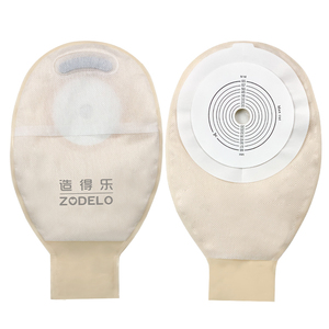ZODELO Sacca per stomia monopezzo economica in tessuto non tessuto leggero, tagliabile 20-65mm, con filtro al carbone assorbente odori, certificata CE Classe II - Product Image 1