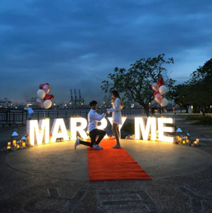 Marry Me Decor ไฟกระโจมตัวเลขยักษ์สว่างขึ้นตัวอักษร Led กระโจมตัวอักษรรักตัวอักษรกระโจม4 Ft