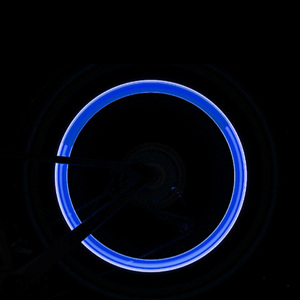 Lumière LED pour valve de vélo, lumière colorée pour capuchon de valve de pneu de vélo, pour la décoration des roues de vélo et de moto, vente en gros - Product Image 4