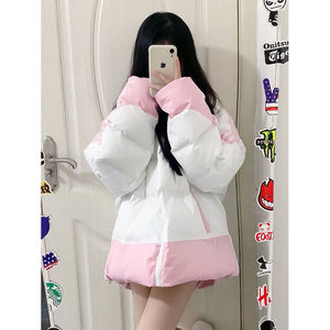 เสื้อโค้ทมีฮู้ดแบบหลวมสไตล์ญี่ปุ่นและเกาหลี  ผ้าฝ้ายบุขนเป็ดสีชมพู  ลายสามแถบ  สำหรับผู้หญิง  ปี 2025  หนา อุ่น  ใส่สบาย  สำหรับฤดูใบไม้ร่วง/ฤดูหนาว  นำเข้า - Product Image 4