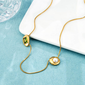 Emerald Pearl Necklace Simple Design Snake <b>Chain</b> Korean Style 14k Stainless Steel Necklace Wholesale - Product Image 2