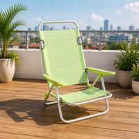 Chaise de plage pliable réglable et chaise longue au design moderne pour une utilisation en extérieur dans le parc, la piscine, le jardin, l'hôtel, la villa, la terrasse